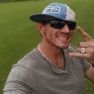 Meet your Posher, Jason